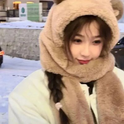 她对星星歌唱