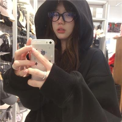 怜情蜜意